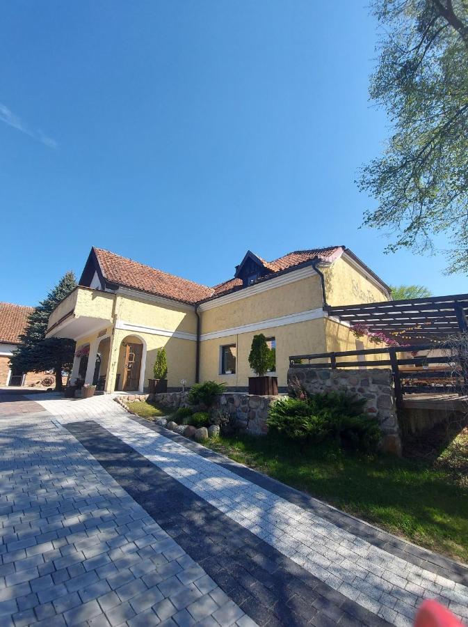 Folwark Tumiany Pokoje & Restauracja Dış mekan fotoğraf