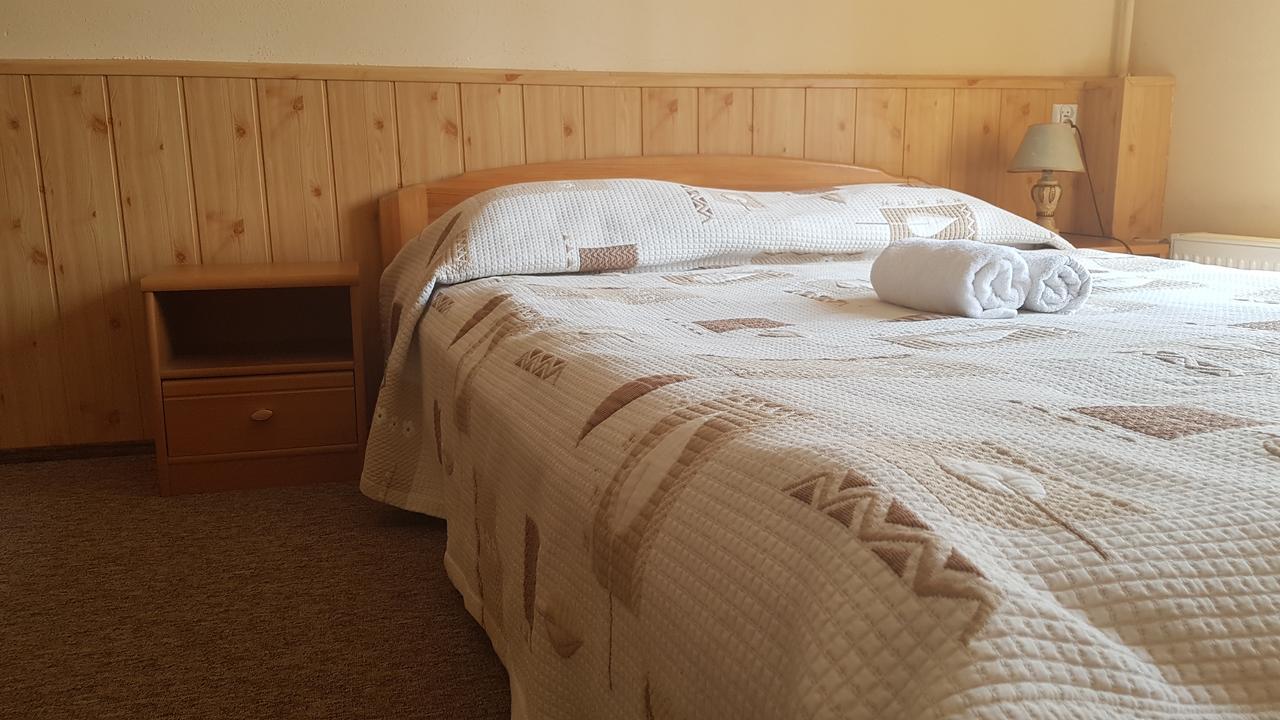 Folwark Tumiany Pokoje & Restauracja Dış mekan fotoğraf